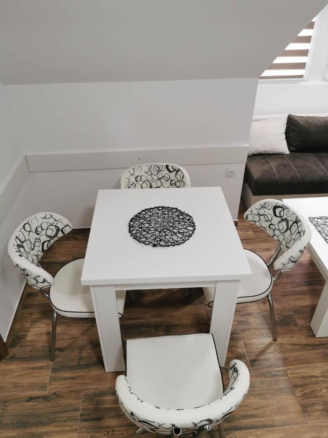 Apartment Sobe I Casa Mia *